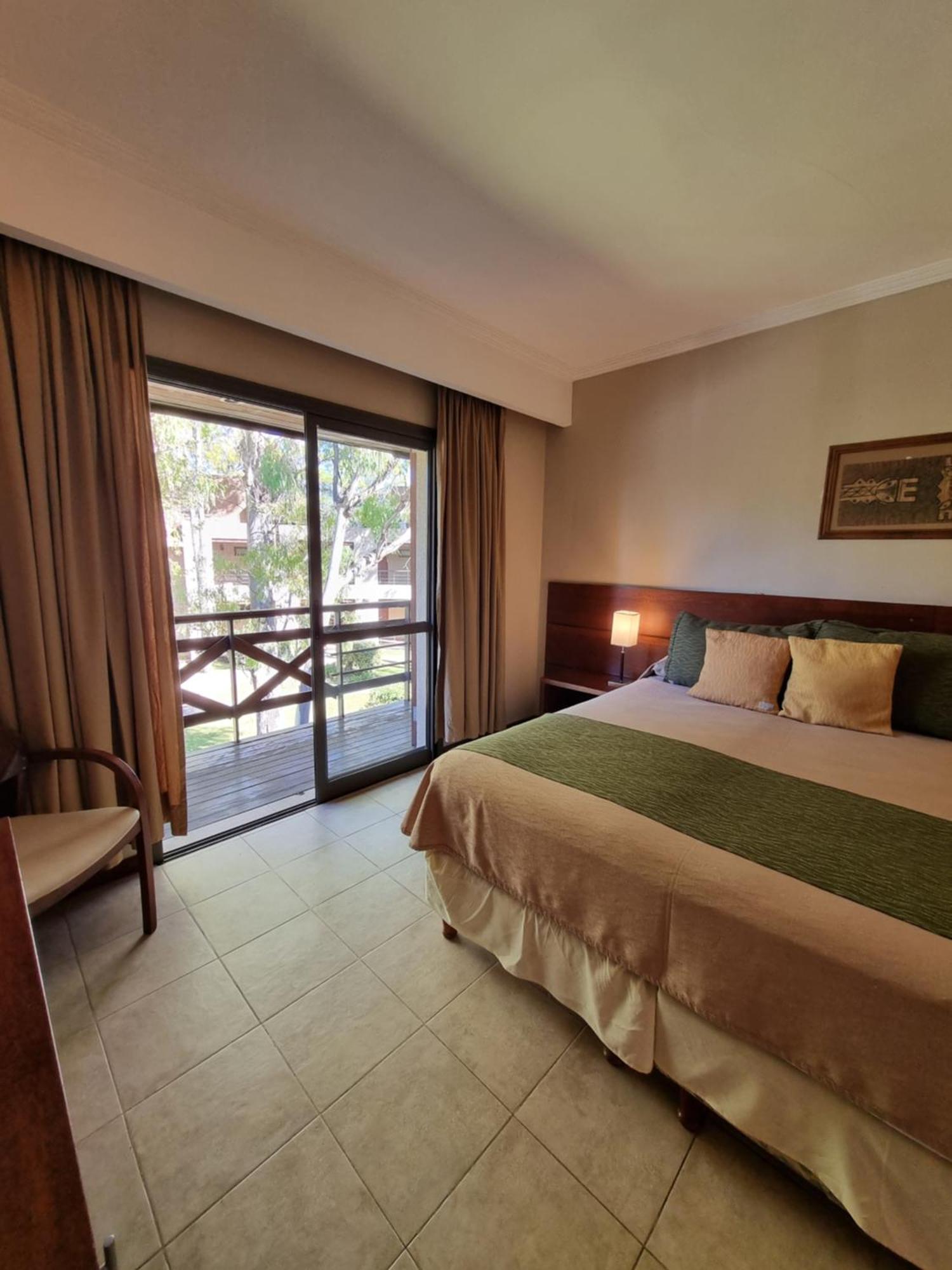Hotel Blumig Villa General Belgrano Buitenkant foto